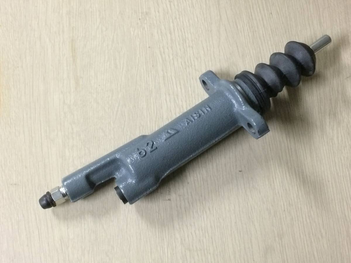 送料520円 未使用 R154用 クラッチレリーズシリンダー 31470-14050