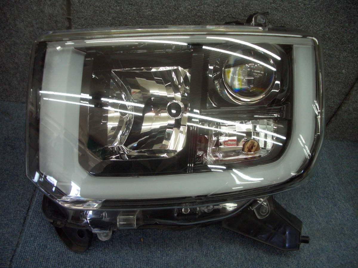 □□2212-SJ6 ダイハツ 純正 LA700S LA710S ウェイク LED ヘッドライト ランプ レンズ 左 STANLEY W2664 訳あり