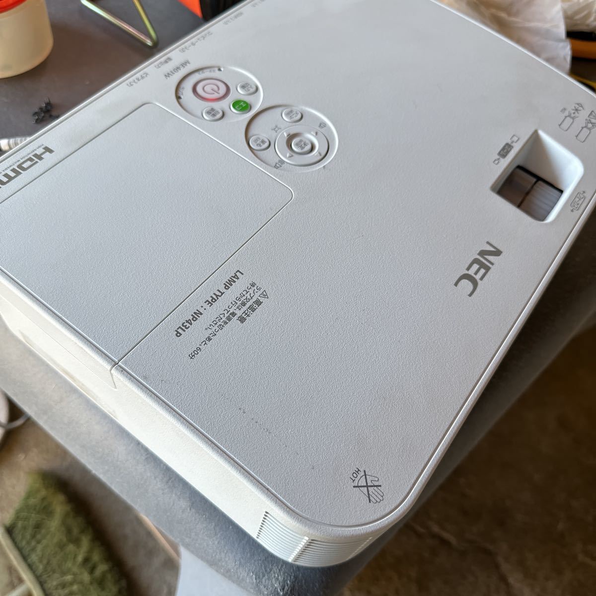 NEC NP-ME401WJL プロジェクター 4000lm 低使用 NEC NP-ME401WJL