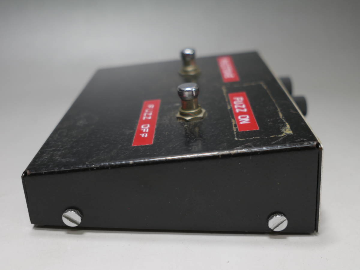 ◇珍品！ACE TONE【FUZZ MASTER】FM-2 ヴィンテージエフェクター