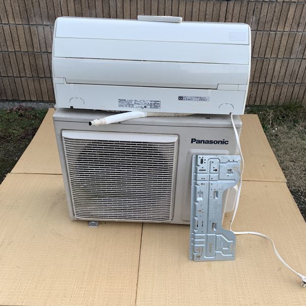美品】主に8畳 Panasonic パナソニック ルームエアコン 2017年製 CS