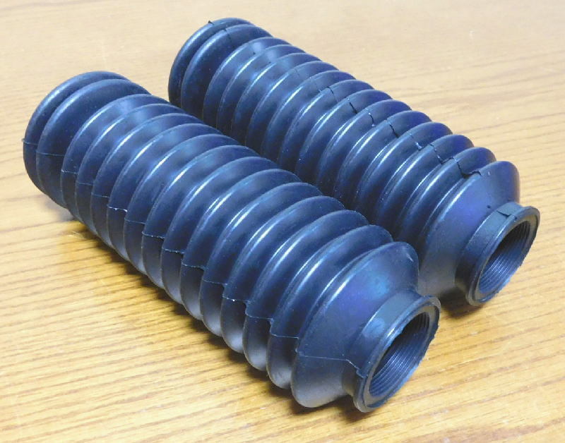 S30Z用新品-ステアリング/ラック用ブーツ 左右2個セット 日産純正品 /フェアレディーZ/240Z/S31Z/DATSUN/　ジョイント カバー ゴム