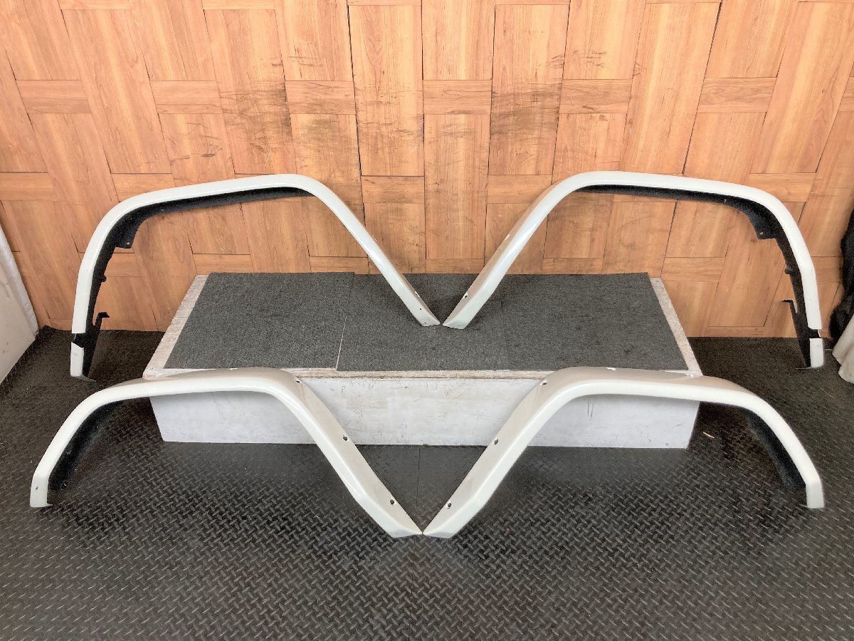 中古 メルセデス・ベンツ Gクラス W463 G63 AMG FRPオーバーフェンダー 1台分 カリフォルニアマッドスター ゲレンデ 手渡し可能