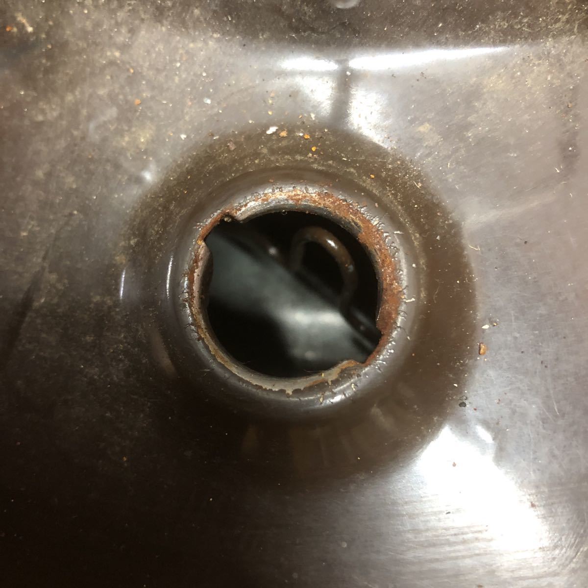 62 レトロ だるまストーブ トヨトミ石油ストーブ KSA-105G 集会所 倉庫