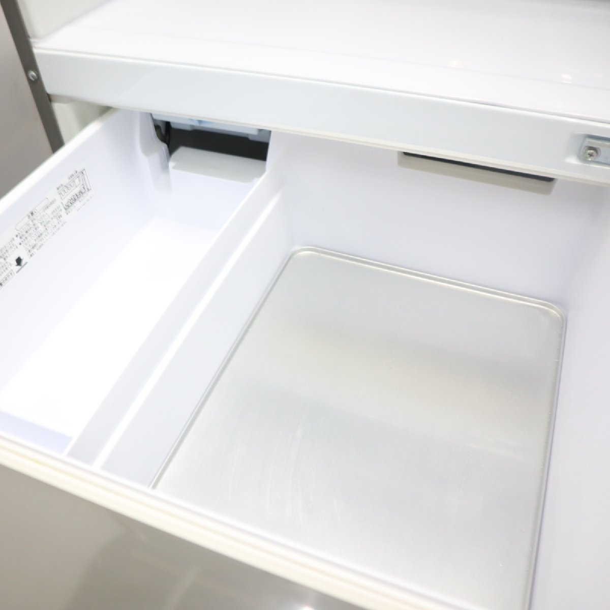 V-15743☆地域指定送料無料☆AQUA 給水経路をすべて洗える自動製氷 