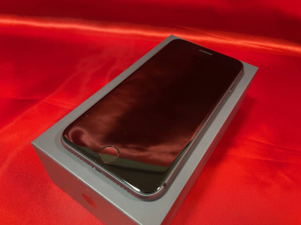 iphone8 64GB スペースグレー SIMフリー SIMフリー 64GB iPhone Gray Space