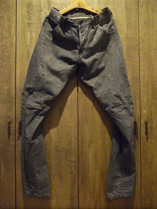 ユリウス（JULIUS）立体裁断ユーズド加工デニムサルエルパンツ3