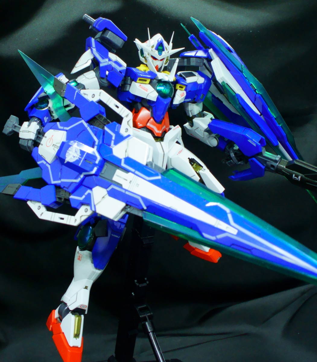 最安値，新品 ダブルオー クアンタフルセイバー (MG) 完成品 改修