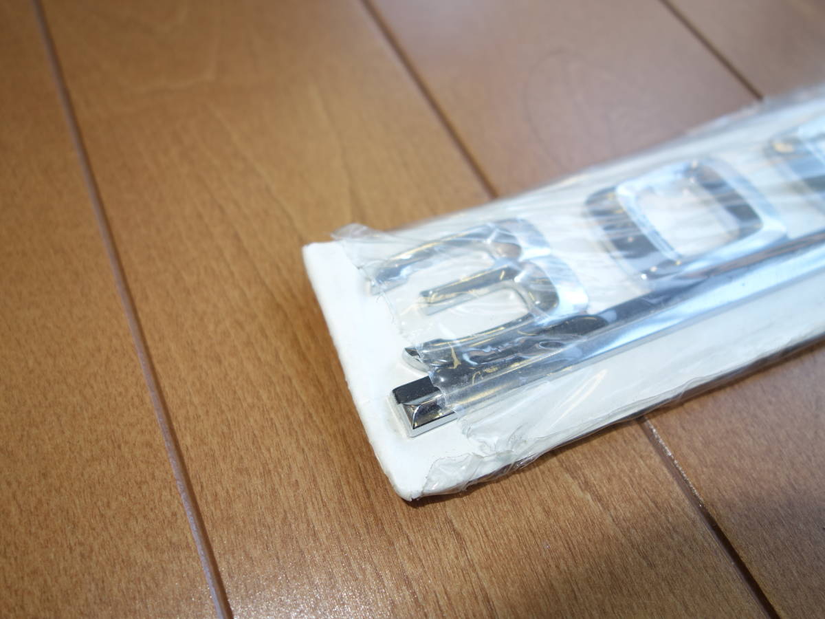希少 レア ベンツ W124 300TE エンブレム 未使用品 