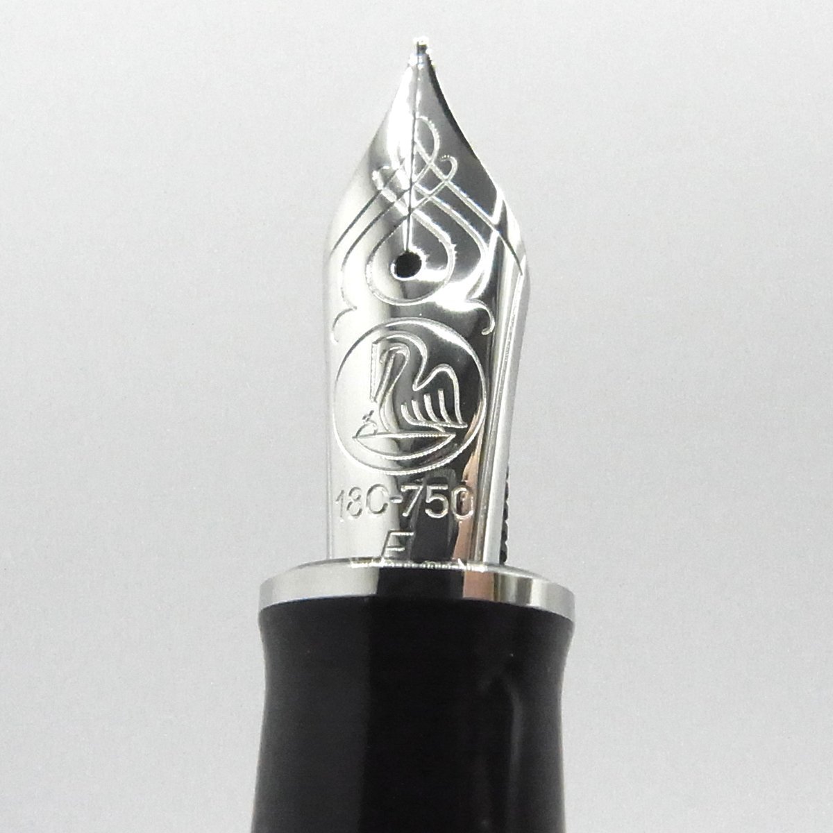 未使用に近い ペリカン 万年筆 M805 青縞 シルバー F 未使用に近い