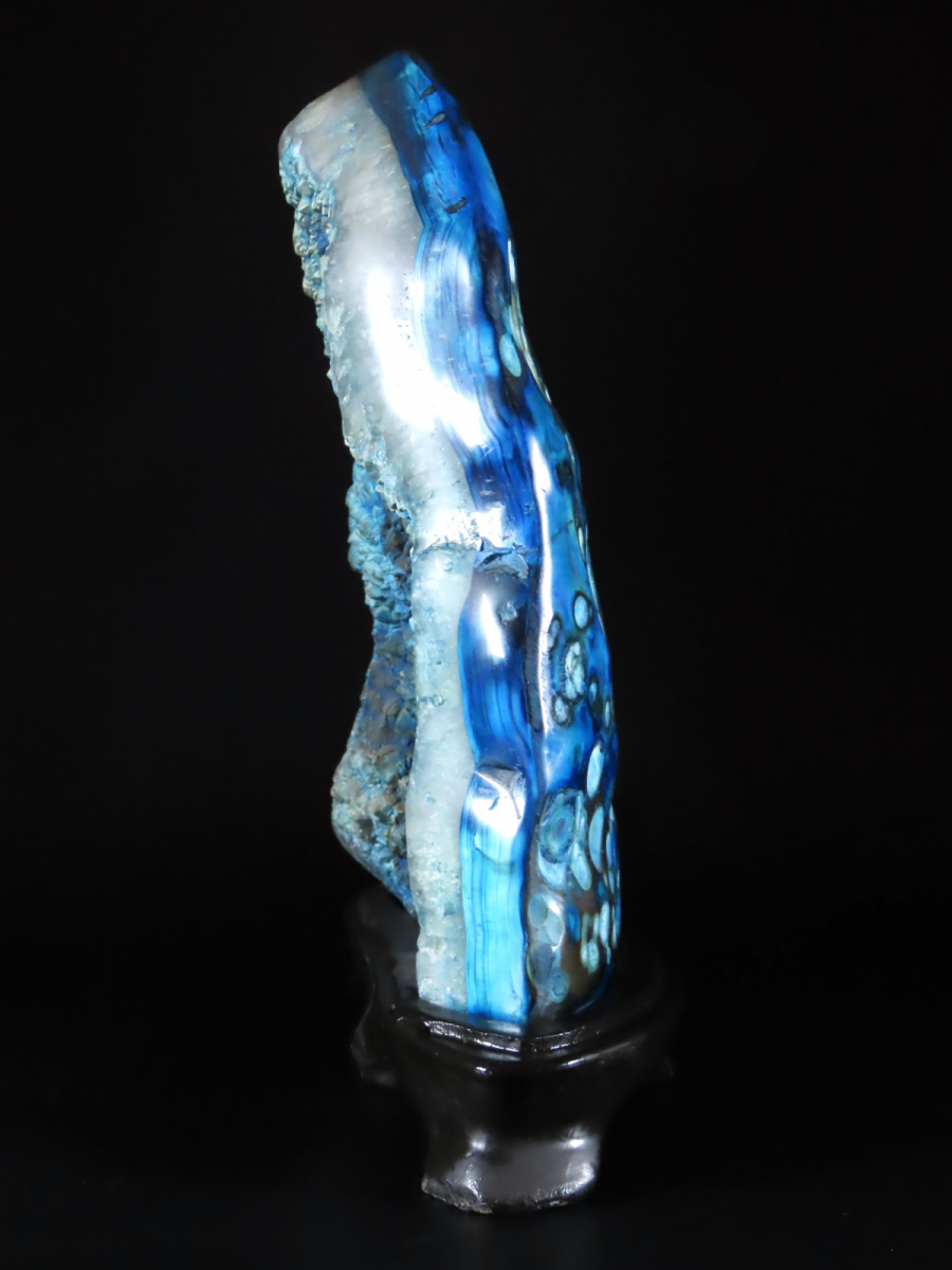 天然鑑賞石✯ブルーメノウ（青瑪瑙）鑑賞用約2.6kg　原石 天然鑑賞石✯ブルーメノウ（青瑪瑙）鑑賞用約2.6kg 原石 メノウ 瑪瑙