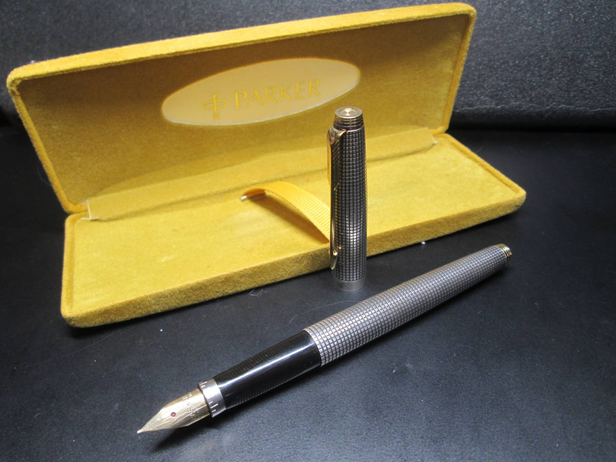 ☆PARKER 75 1960年代 初期(後半期)型モデル万年筆 キャップ本体純銀製