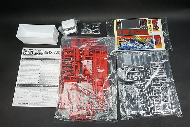 アオシマ 1/32 バリューデコトラVol.53 南勢冷蔵 未組立 4t冷凍車