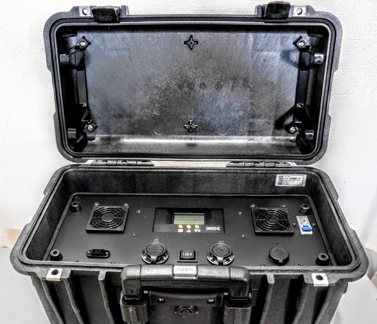 動作良好☆防塵・防水・耐衝撃の防災BCP対応蓄電池　IFUC-500　説明書・ケース（ペリカン1440）付き7Y374