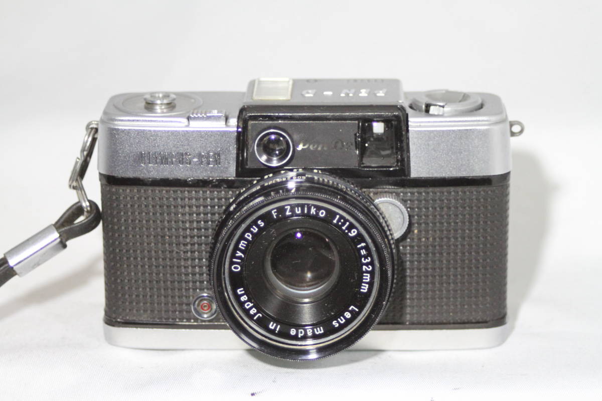 整備済　オリンパスペンＤ２　モルト張替済　代替電池・フィルター・ストラップ付