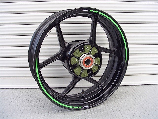 ◎ZX-6R 純正 リアホイール（ブラック ダンパー付き 17×5.50 カワサキ ZX 636 ZX6R ニンジャ Ninja リア ホイール KAWASAKI REAR WHEEL