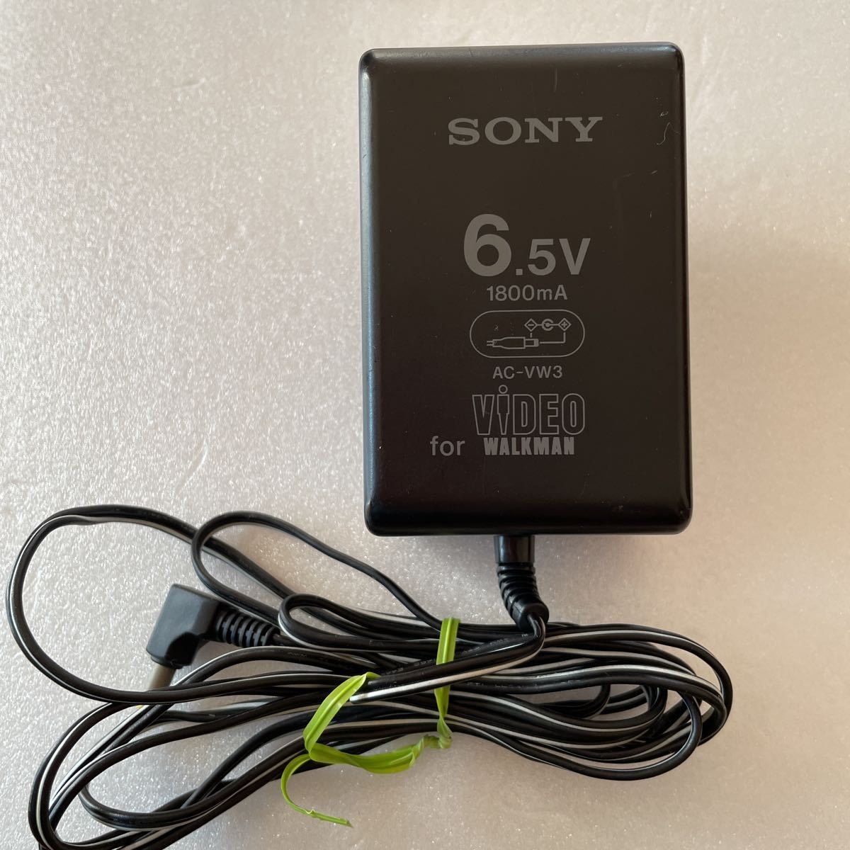 ジャンク ソニー SONY ビデオウォークマン GV-9 壊れています Yahoo!オークション -「sony ビデオウォークマン」の落札相場・落札価格