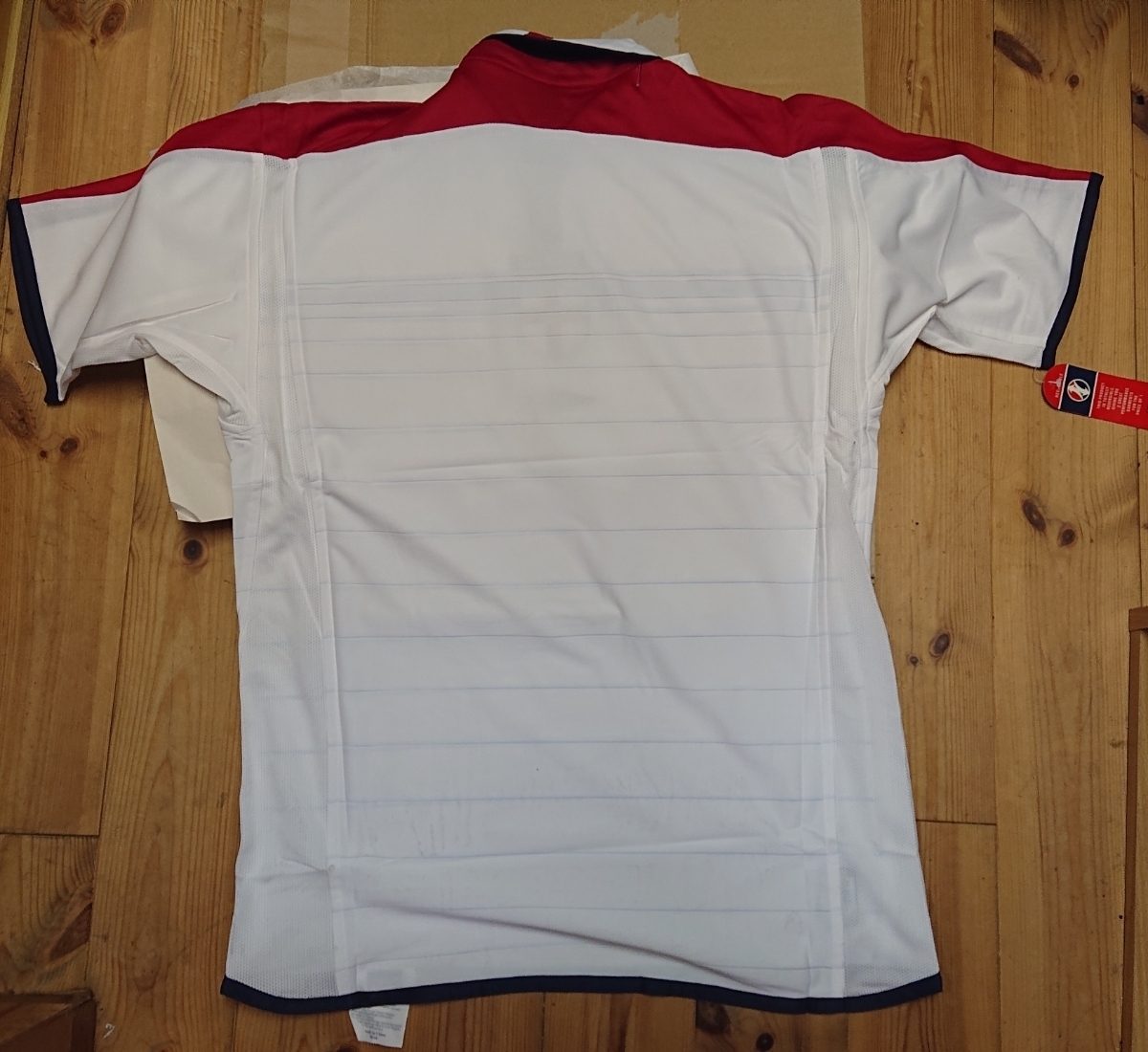 アンブロイングランド代表03／04ユニフォーム・セットアップ