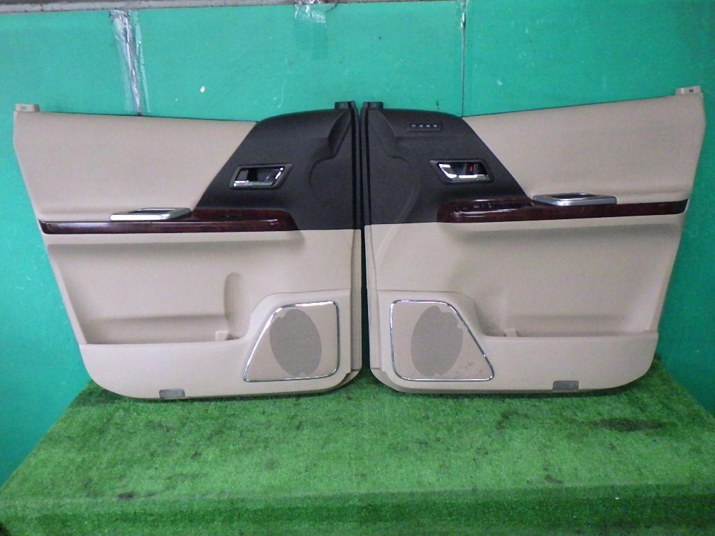 ヴェルファイア[GGH25W]フロント左右ドアパネル ベージュLB01 シルバーポケット メッキ枠 木目