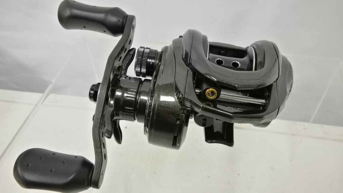 アブガルシア ロキサーニBF8 左巻き AbuGarcia ROXANI 【即決】アブ