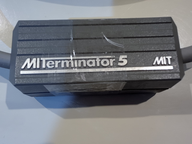 MIT エムアイティ・スピーカーケーブル Terminator5 6.0mペア 箱型
