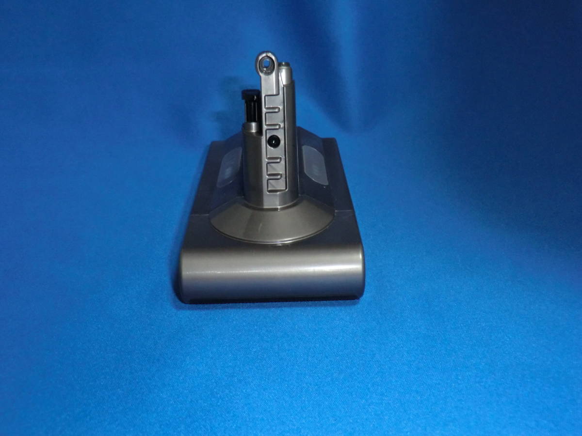 dyson SV12 ダイソン コードレスクリーナー ACアダプター(充電器)付き 