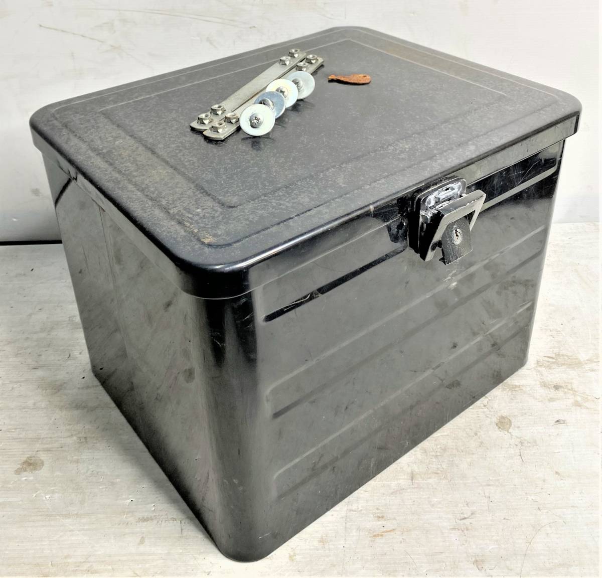 スーパーカブ等 鉄製リアボックス/Super Cub， etc. Steel rear box I2301-19