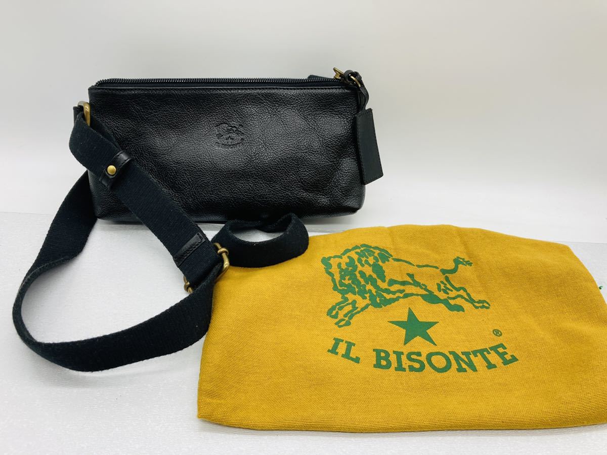 i37 必見 ! IL BISONTE イルビゾンテ レザー ミニ ショルダーバッグ ブラック 中古品 現状品 !