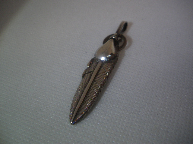 TADY&KING/タディ&キング 銀ハート/銀ホイール フェザーペンダント　Lサイズ ゴローズ アリゾナフリーダム イーグル カスタムに