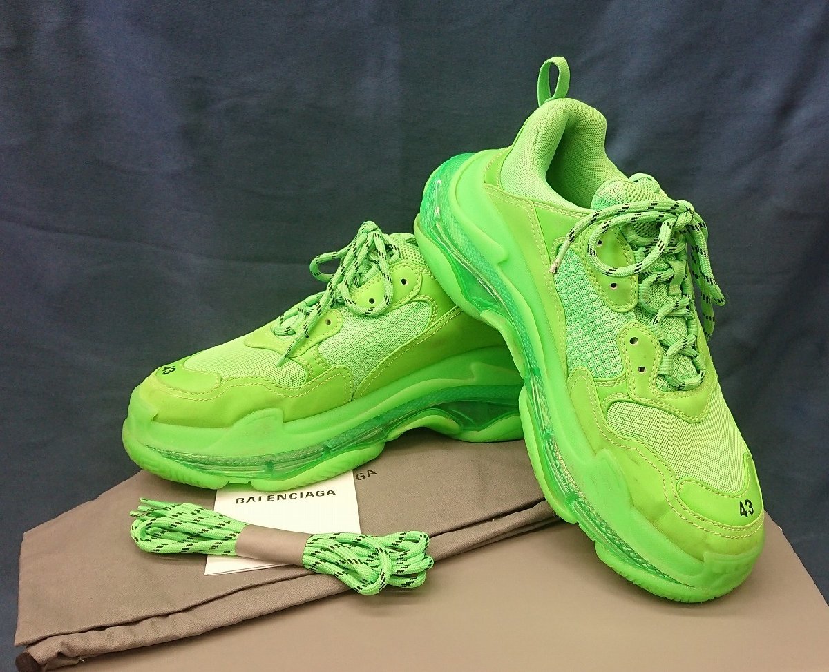希少【 BALENCIAGA バレンシアガ スニーカートリプルS ダッド 