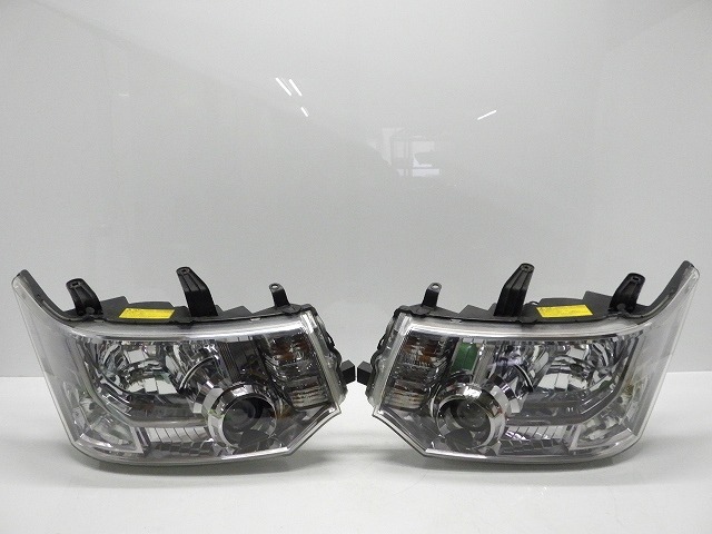 ★コーティング加工済★　ミツビシ　CV系　CV5W　デリカD5　ヘッドライト　左右セット　HID　100-87918　230120059 CV5W デリカＤ：５ 三菱 シャモニー ミツビシ CV1W