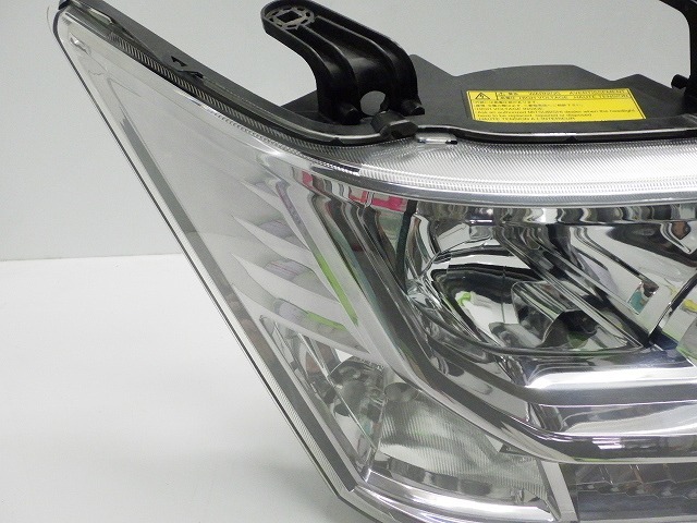 ★コーティング加工済★　ミツビシ　CV系　CV5W　デリカD5　ヘッドライト　左右セット　HID　100-87918　230120059 CV5W デリカＤ：５ 三菱 シャモニー ミツビシ CV1W