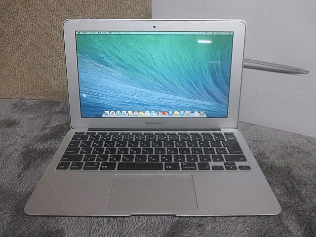 MacBook Air 13-inch 初期化・ロック解除済 13インチMacBook Air [整備