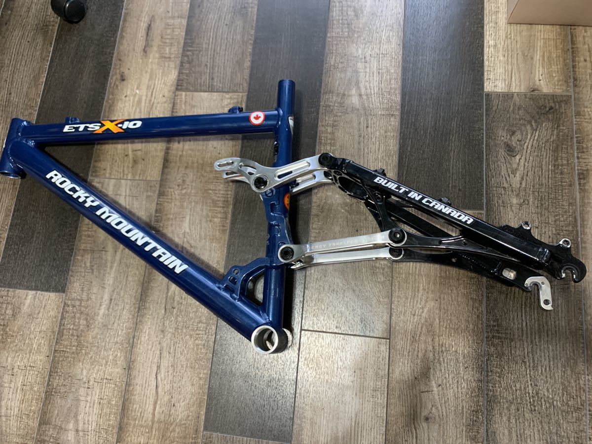 ☆ROCKY MOUNTAIN ロッキーマウンテン CANADA ☆ETSX-10 ☆26インチ車 