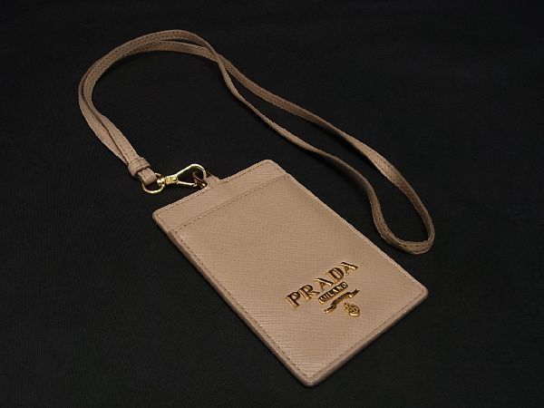 1円 □美品□ PRADA プラダ サフィアーノレザー ネックストラップ付