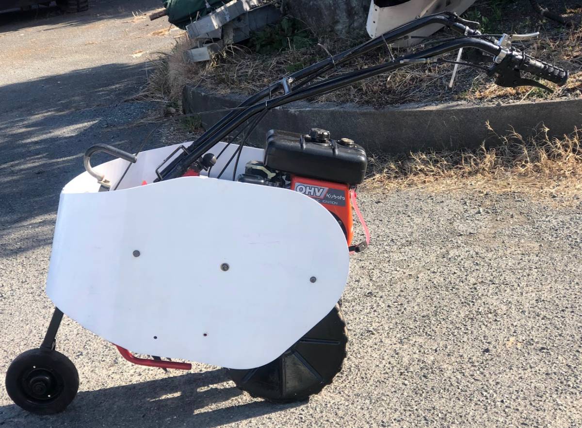 クランクカルチKR-30 　エンジン形式：クボタGH100 農機具■クランクカルチ■オチアイ■KR-30■鍬長さ180mm★圧縮ありますが、スパーク弱くエンジン掛かりません★現状販売■●＆
