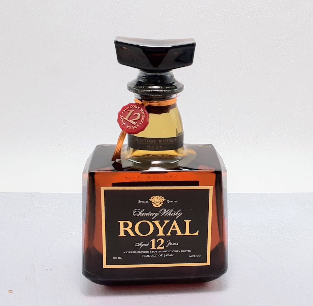 未開栓 SUNTORY サントリーローヤル 12年 黒ラベル 700ml 43