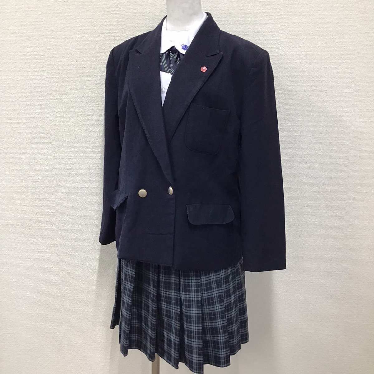 豊富な，新作登場 O712 兵庫県 須磨学園中学 高校 旧制服 学生服 4点セット /校章付/M/W66/ブレザー/スカート/ブラウス/リボン/冬服/制服/女子学生(学生服)｜売買されたオークション情報、yahooの商品情報をアーカ 学生服