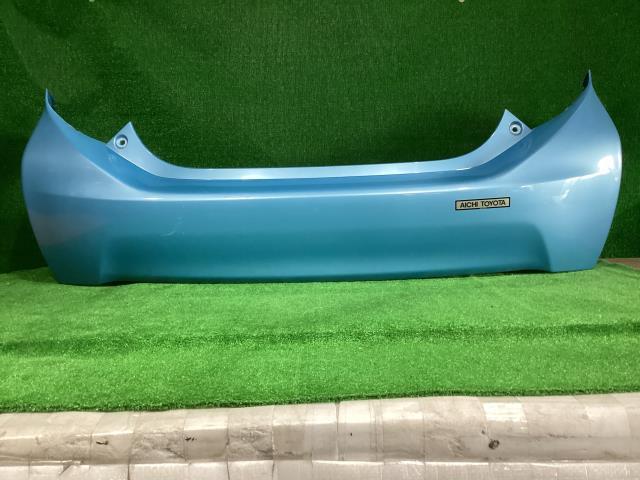 アクア DAA-NHP10 Rバンパーフェース スタンダード 8V7 ~29/6 水色 52159-52791-J1