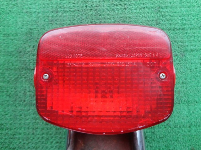 Kz1000LTD 貴重 当時物 リアフェンダー テールランプ付き KAWASAKI 絶版旧車 検/Kz900LTD Z1 Z2 MK-2 Z1R Z750FX ZGP GPz KH マッハ ゼファ