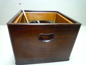 超激得，爆買い 《金正堂》　ＮＯ.3　唐木紫檀30角手あぶり火鉢　茶道具