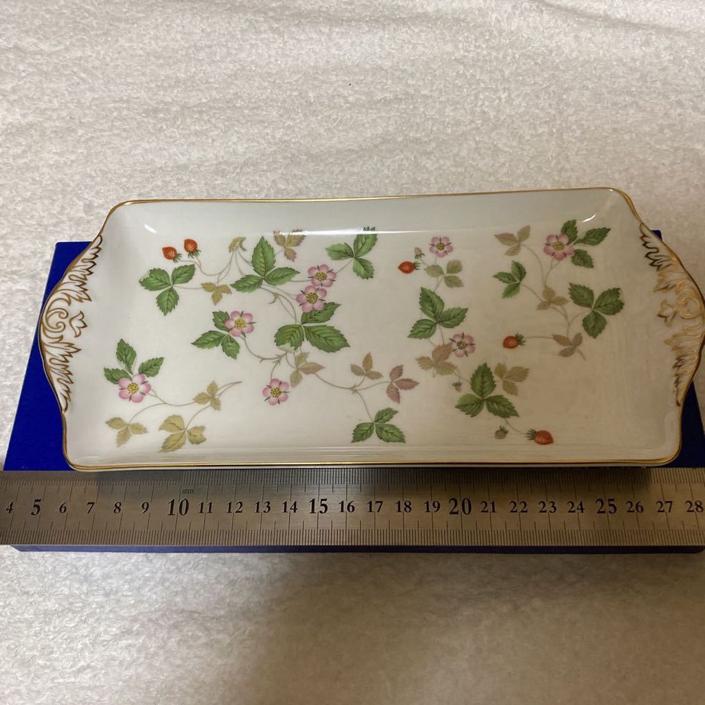 未使用 WEDGWOOD ウエッジウッド 黒壺 ワイルドストロベリー 