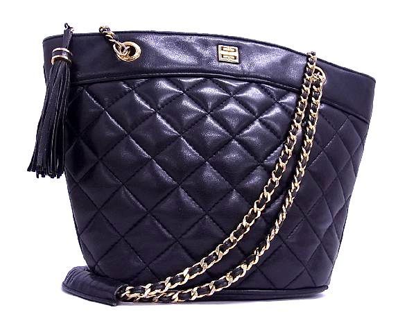 1円 GIVENCHY ジバンシィ レザー キルティング チェーンショルダーバッグ ハンドバッグ 手提げ 肩掛け レディース ブラック系 AH8426ハケ