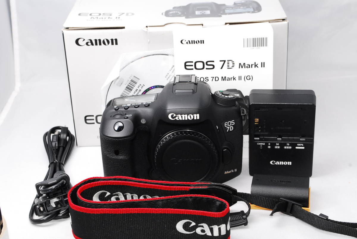 ◇極上美品◇ キヤノン CANON EOS 7D Mark II ボディ デジタル一眼 