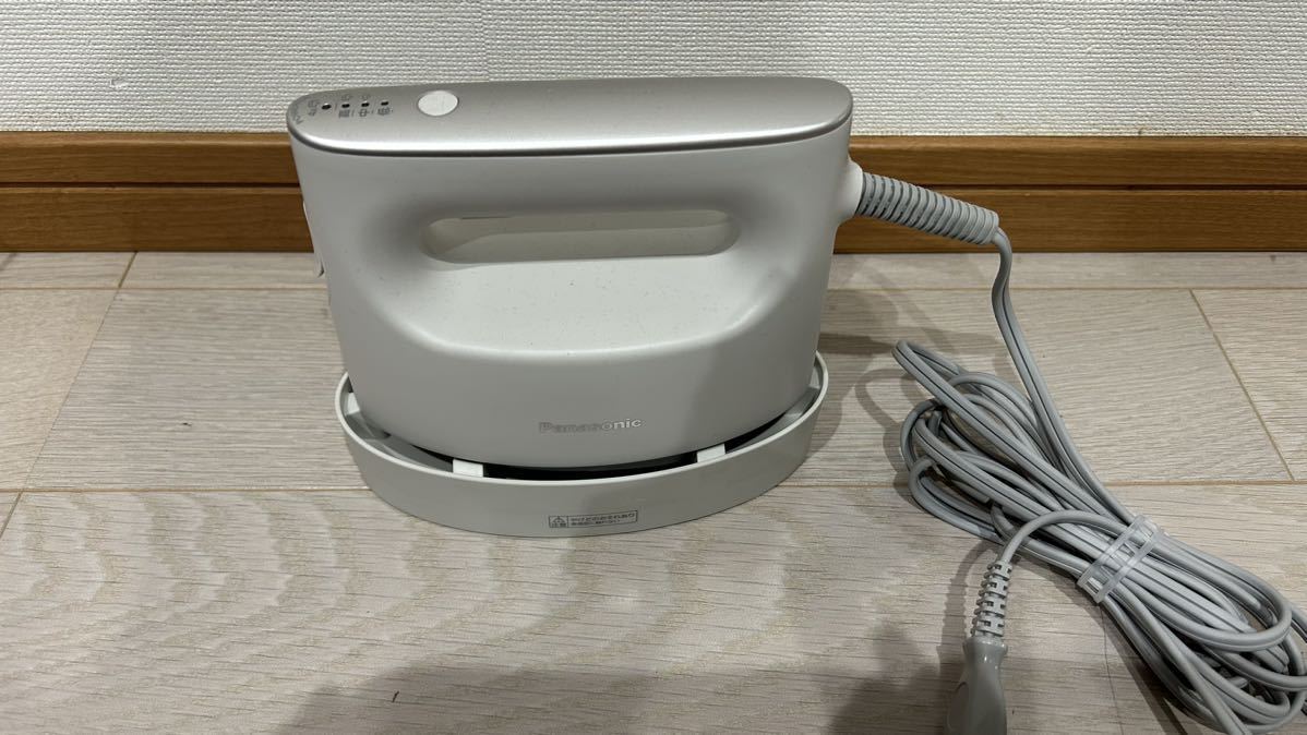 ◎1円〜Panasonic 衣類スチーマー NI-CFS760-C(アイボリー)2way 中古