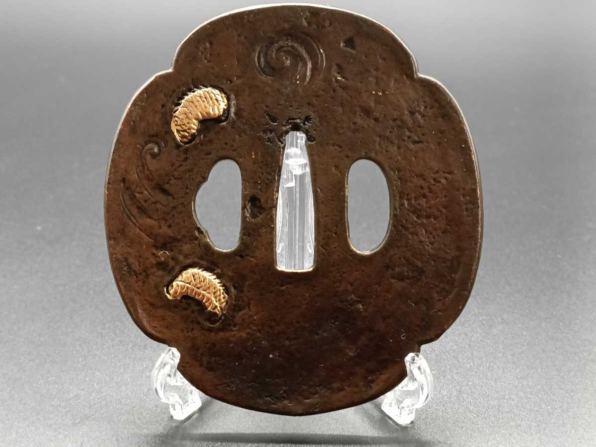 XG93　日本刀装具　刀鍔　龍の図　銅地　細工　絵金銀　刀剣美術　武道具 刀鍔 金龍の図 銅地 絵金銀 鍔 つば 鐔 刀鐔 刀の鍔 日本刀装具 刀剣