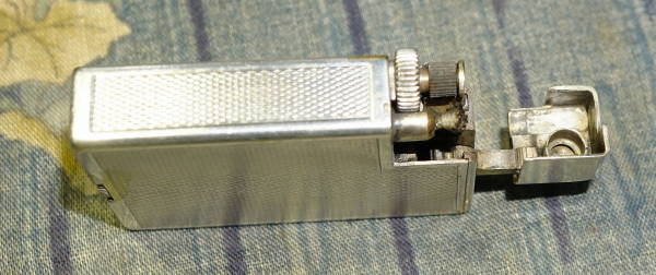 dunhill Square Savory Oil Lighter ダンヒル スクエア dunhill Square Savory Oil Lighter ダンヒル スクエア