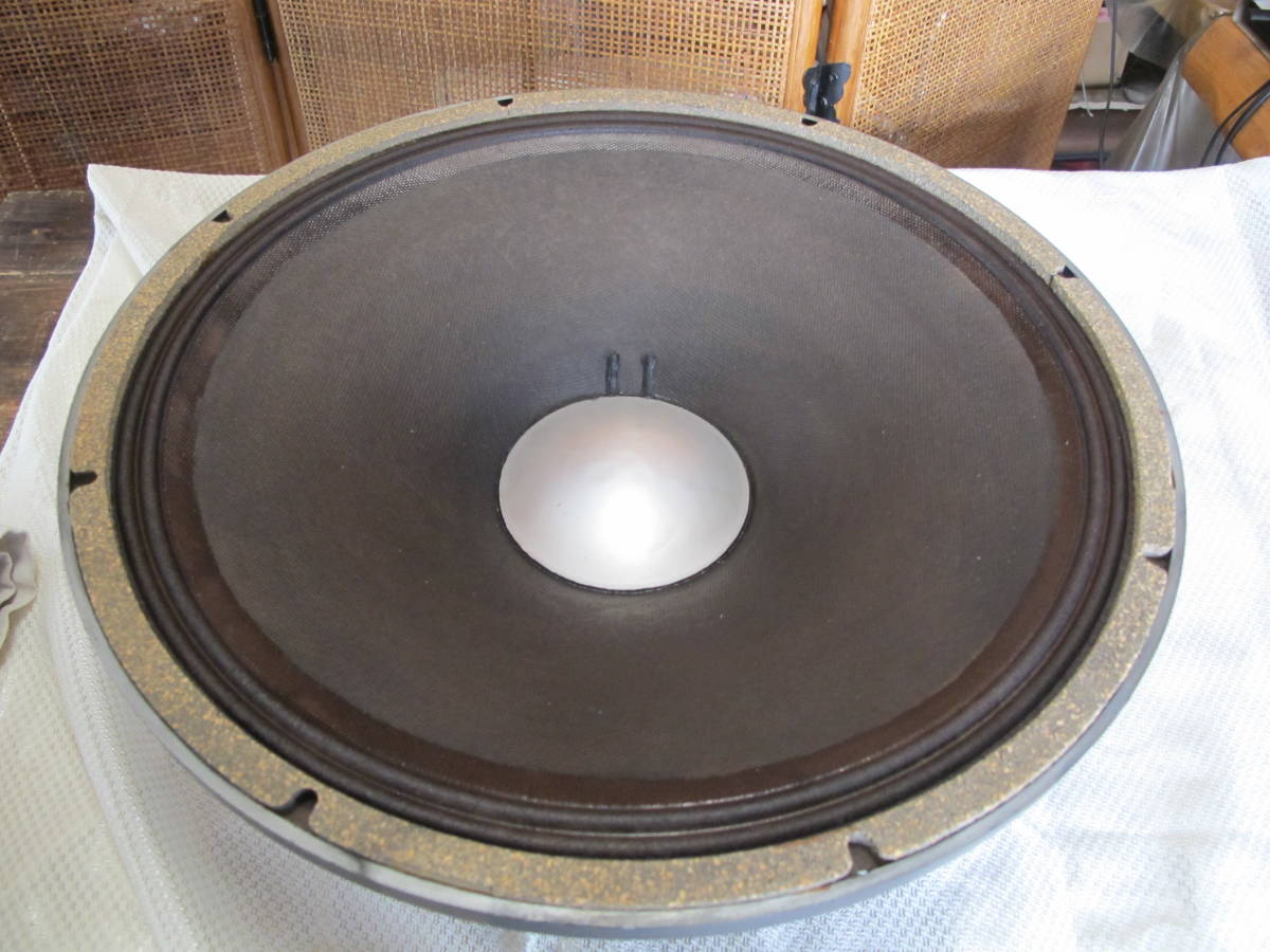 JBL-D130H-綺麗です。Hタイプですが磁力の低下したアルニコタイプより元気