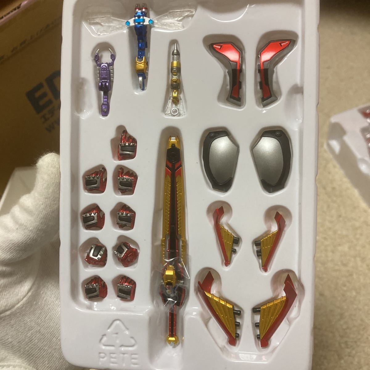 バンダイ S.H.フィギュアーツ 真骨彫 仮面ライダーカブトハイパーフォーム