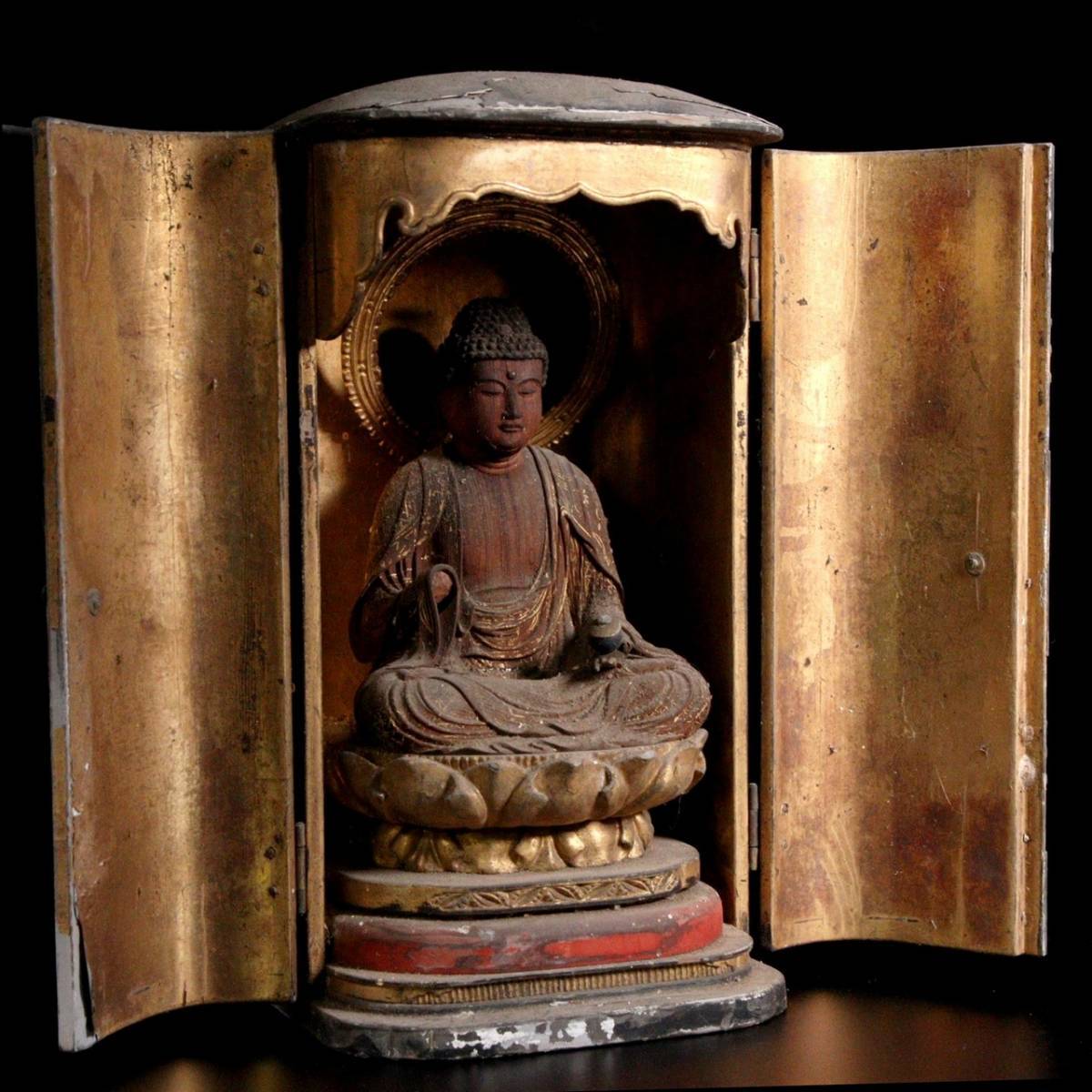 ◇錵◇ 仏教美術 木彫 阿弥陀如来坐像 厨子入 22cm 截金 仏像唐物骨董
